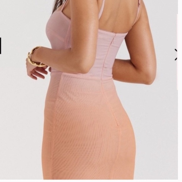 House of CB DEVA OMBRE MINI DRESS size l+ - Picture 3 of 7